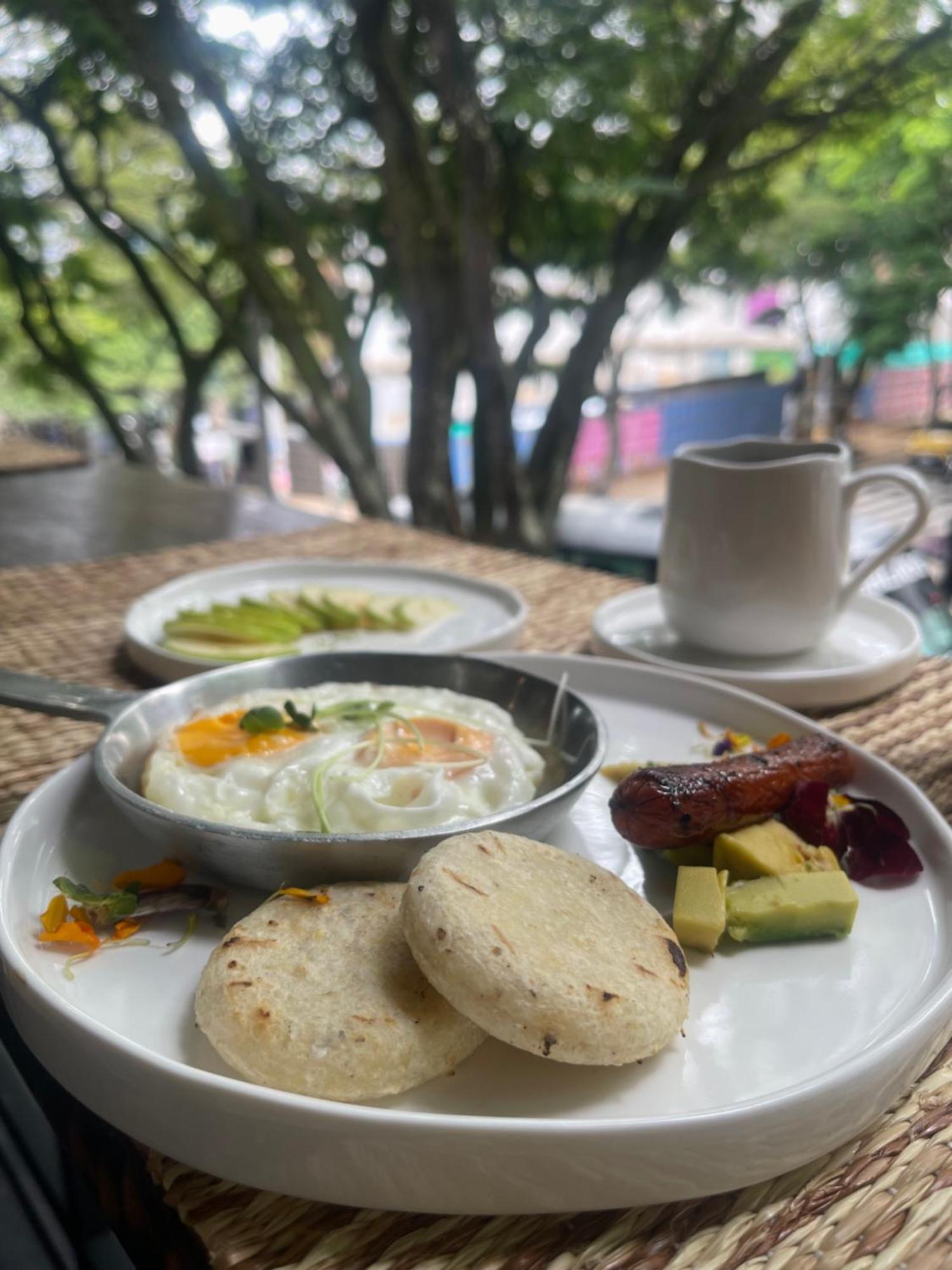 Moet Medellin Hotel エクステリア 写真